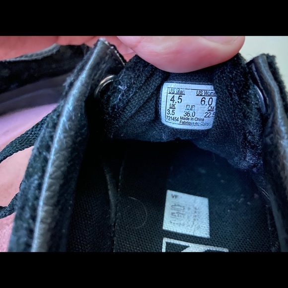 Black Vans Velvet - Picture 5 of 8